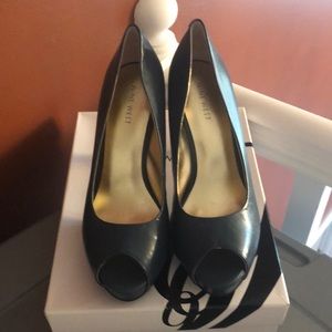 NEW Peep toes BRAND NEW NEVER WORN